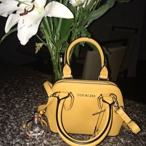 Yellow STEVE MADEN mini purse